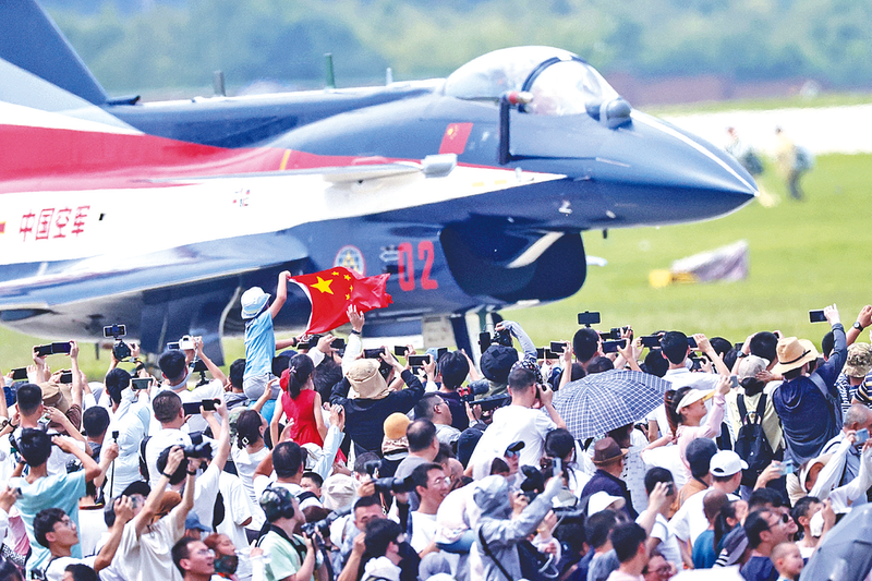 浓浓的逼毛被操视频长春航空展迎来首个公众日